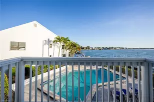 1302 Chesapeake Ave, Naples, FL 34102 - Photo 37