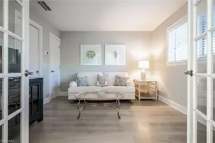 1302 Chesapeake Ave, Naples, FL 34102 - Photo 21