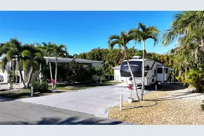 10380 Nightwood Dr, Fort Myers, FL 33905 - Photo 9