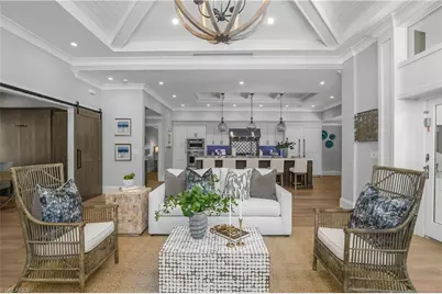 720 Shadow Lake Ln, Naples, FL 34108 - Photo 11