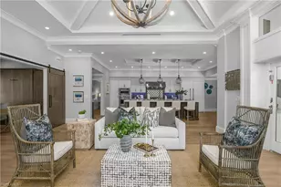 720 Shadow Lake Ln, Naples, FL 34108 - Photo 11