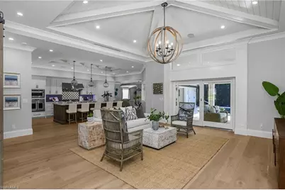 720 Shadow Lake Ln, Naples, FL 34108 - Photo 7