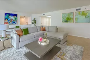 4251 Gulf Shore Blvd N, Naples, FL 34103 - Photo 9