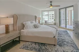 4251 Gulf Shore Blvd N, Naples, FL 34103 - Photo 19