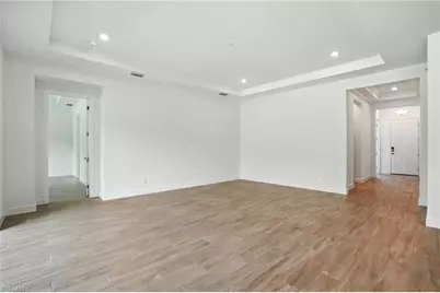 18301 Terracina Dr, Fort Myers, FL 33913 - Photo 7