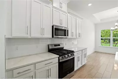 18301 Terracina Dr, Fort Myers, FL 33913 - Photo 15