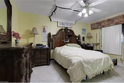 2850 50th Ter SW, Naples, FL 34116 - Photo 15