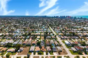 612 110th Ave N, Naples, FL 34108 - Photo 31