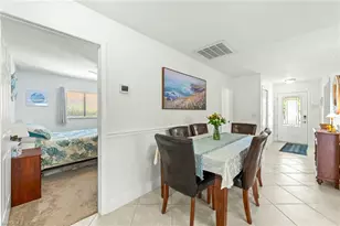 612 110th Ave N, Naples, FL 34108 - Photo 9