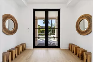 745 Pectin Rd, Naples, FL 34102 - Photo 3