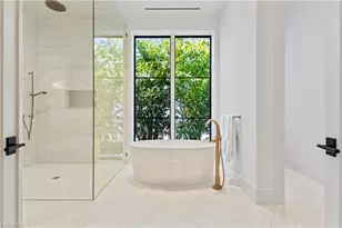 745 Pectin Rd, Naples, FL 34102 - Photo 17