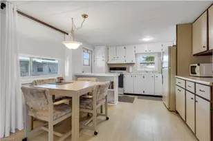 18 Carriage Ln, North Fort Myers, FL 33917 - Photo 5