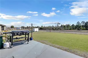 843 Lochman Dr, Fort Myers, FL 33913 - Photo 33
