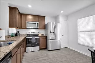 843 Lochman Dr, Fort Myers, FL 33913 - Photo 9