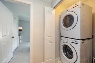 13040 Castle Harbour Dr, Naples, FL 34110 - Photo 23