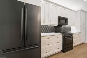 1989 Timarron Way, Naples, FL 34109 - Photo 15