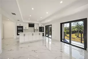 240 33rd Ave NE, Naples, FL 34120 - Photo 9