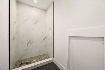 240 33rd Ave NE, Naples, FL 34120 - Photo 35