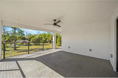 240 33rd Ave NE, Naples, FL 34120 - Photo 29