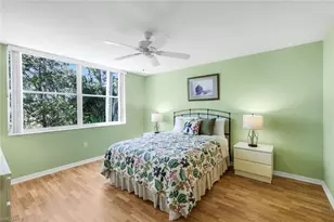 270 Naples Cove Dr, Naples, FL 34110 - Photo 13