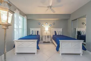 300 Dunes Blvd, Naples, FL 34110 - Photo 9