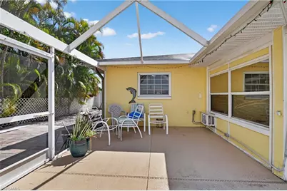 1305 SE 29th Ter, Cape Coral, FL 33904 - Photo 39