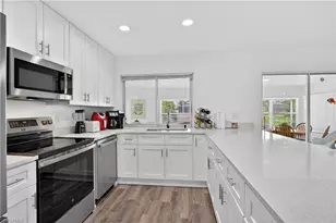 1305 SE 29th Terrace, Cape Coral, FL 33904 - Photo 15