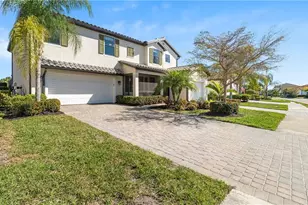 11945 Bay Oak Dr, Fort Myers, FL 33913 - Photo 1