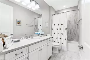 2238 Marquesa Cir, Naples, FL 34112 - Photo 27