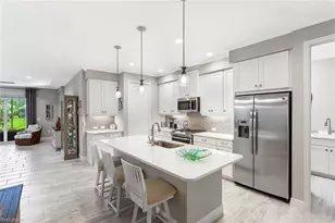 2238 Marquesa Cir, Naples, FL 34112 - Photo 17