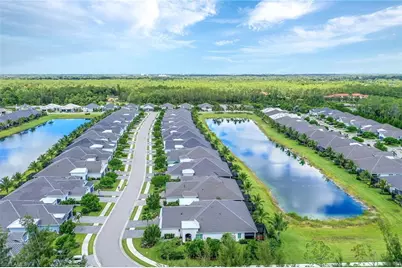 2238 Marquesa Cir, Naples, FL 34112 - Photo 11