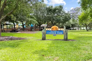 990 8th St S, Naples, FL 34102 - Photo 29