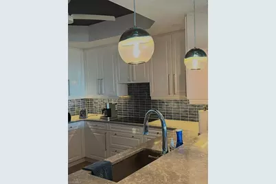 425 Cove Tower Dr #703, Naples, FL 34110 - Photo 7