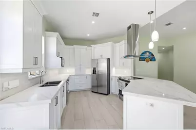 8730 Ferrara Ct, Naples, FL 34114 - Photo 3