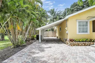 2780 Weeks Ave, Naples, FL 34112 - Photo 29