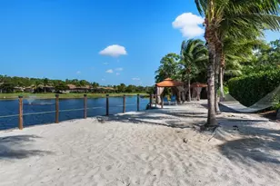 9723 Acqua Ct, Naples, FL 34113 - Photo 17