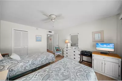 3000 Gulf Shore Blvd N #214, Naples, FL 34103 - Photo 19