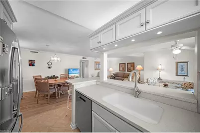 3000 Gulf Shore Blvd N #214, Naples, FL 34103 - Photo 9