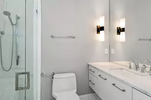 695 Wedge Dr, Naples, FL 34103 - Photo 17