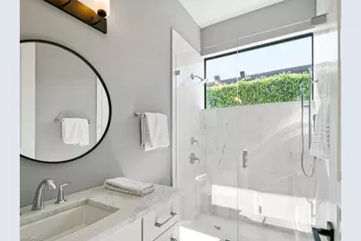 695 Wedge Dr, Naples, FL 34103 - Photo 19