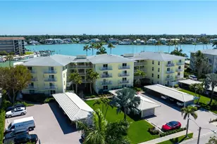 2850 Gulf Shore Blvd N, Naples, FL 34103 - Photo 39