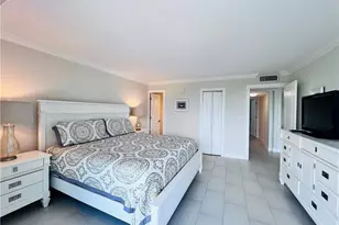 5 Bluebill Ave, Naples, FL 34108 - Photo 15