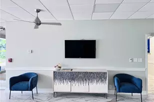 5 Bluebill Ave, Naples, FL 34108 - Photo 3