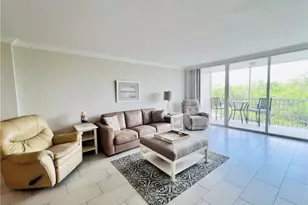 5 Bluebill Ave, Naples, FL 34108 - Photo 11