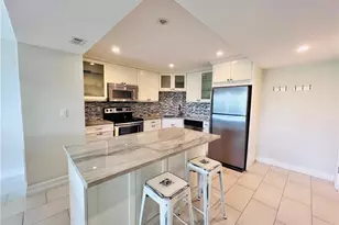 5 Bluebill Ave, Naples, FL 34108 - Photo 9