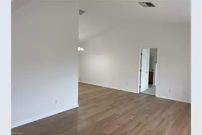 9758 Country Oaks Dr, Fort Myers, FL 33967 - Photo 9