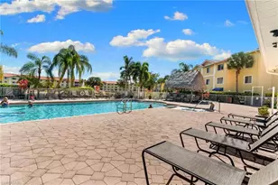 8274 Key Royal Cir, Naples, FL 34119 - Photo 31