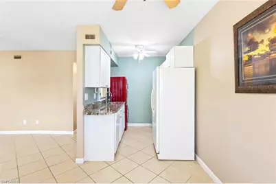 4629 Bayshore Dr #J3, Naples, FL 34112 - Photo 9
