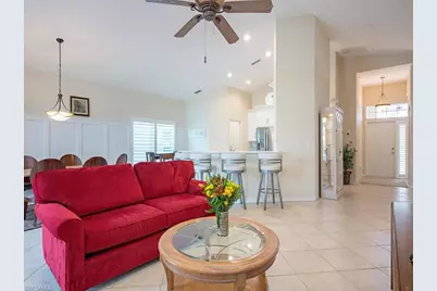 64 Glen Eagle Cir, Naples, FL 34104 - Photo 3