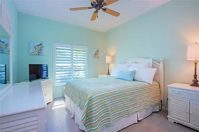 64 Glen Eagle Cir, Naples, FL 34104 - Photo 7